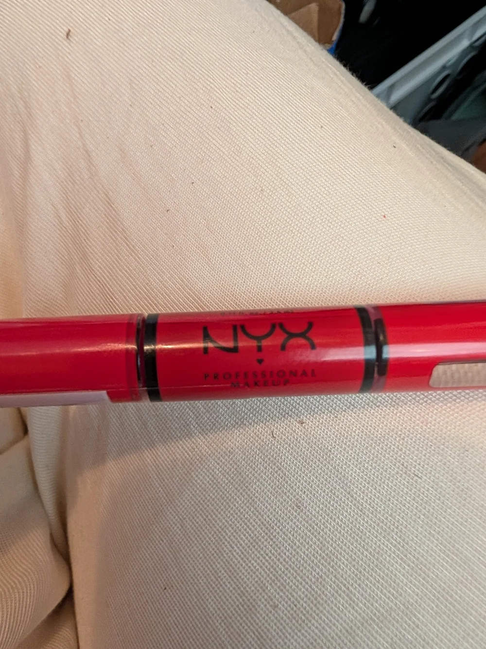 NYX Shine Loud High Shine Lip Color – Rebel In Red - NWT - Never Opened